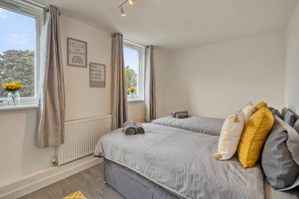 Hidden Gem In Battersea W/ Free Parking Lejlighed London Eksteriør billede