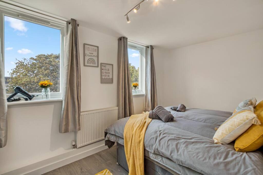 Hidden Gem In Battersea W/ Free Parking Lejlighed London Eksteriør billede